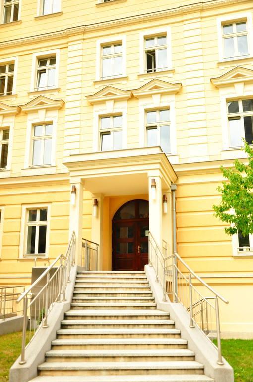 Hotel Przy Baszcie Legnica Luaran gambar