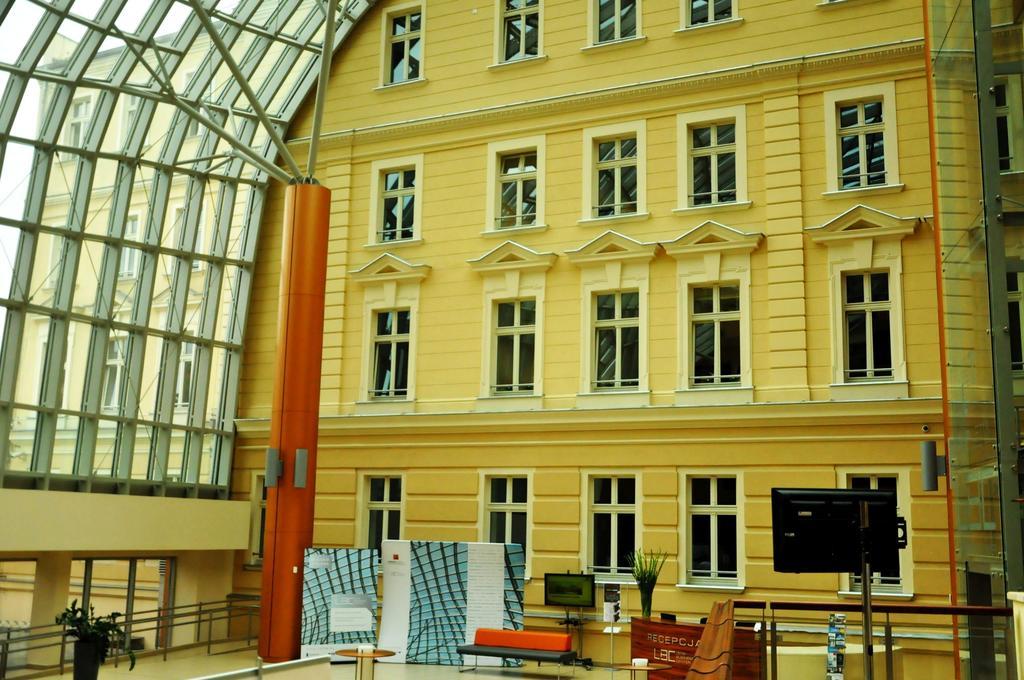 Hotel Przy Baszcie Legnica Luaran gambar