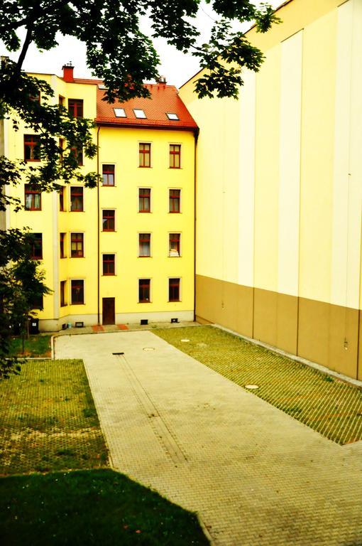 Hotel Przy Baszcie Legnica Luaran gambar