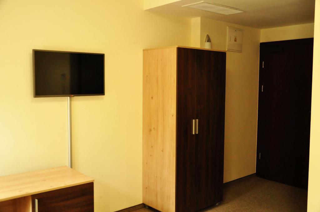 Hotel Przy Baszcie Legnica Luaran gambar
